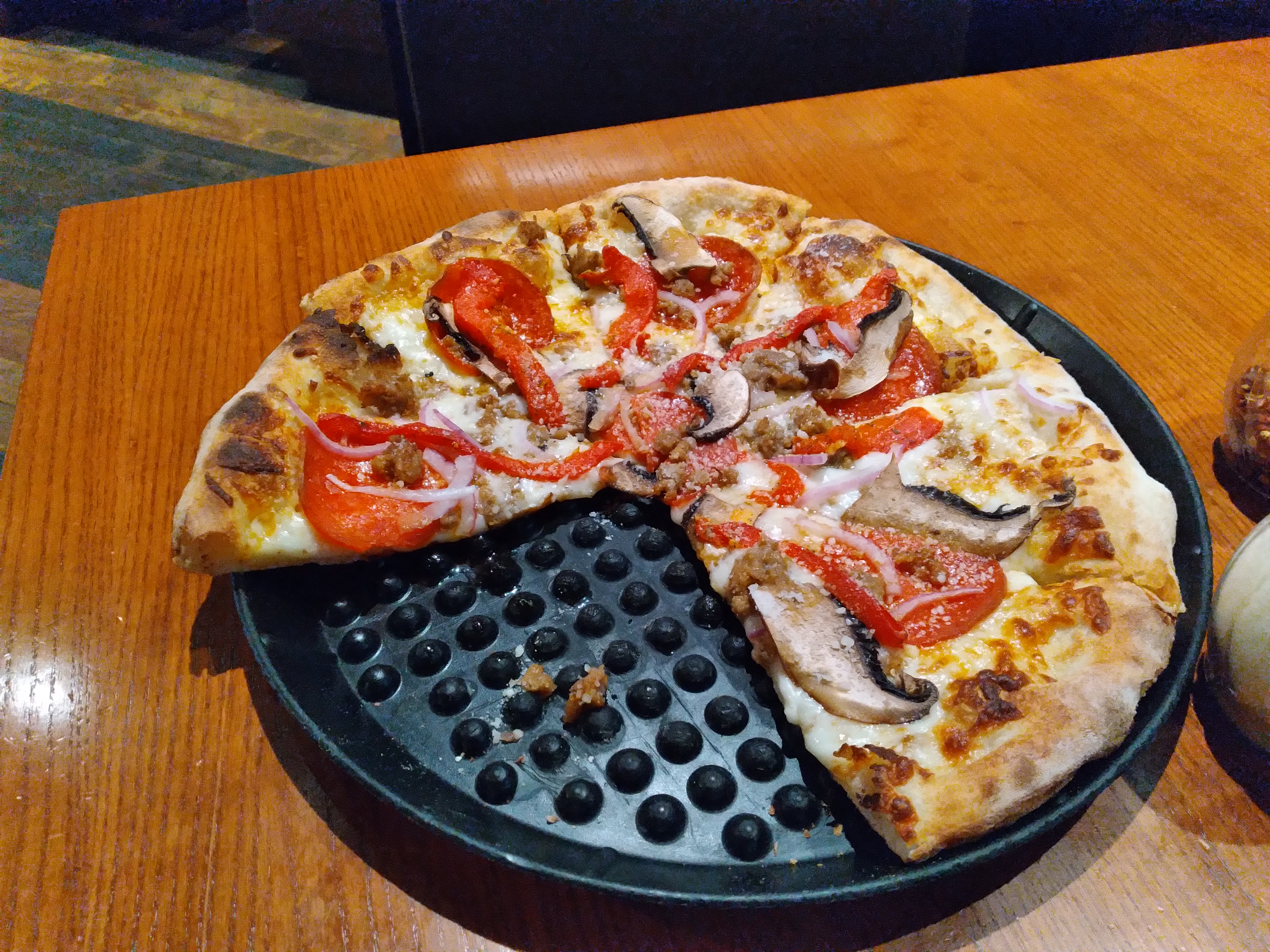 Marioochi’s Pizzeria On The Square in sparta